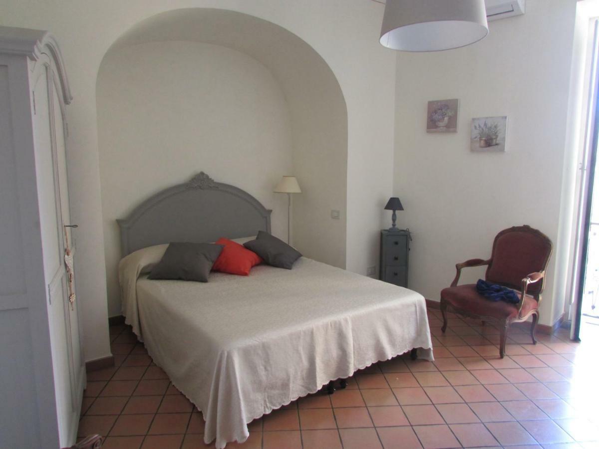 Salerno Domus Claudia Daire Dış mekan fotoğraf